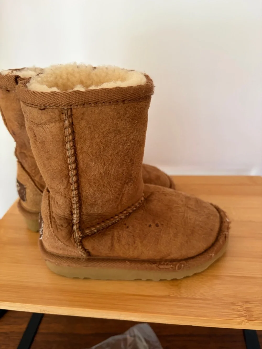 UGG have ton